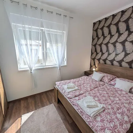 Ferienhaus In 54826