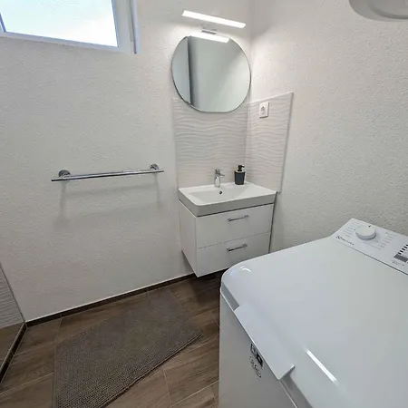 In Balatonmariafuerdo 54826 Balatonkeresztúr