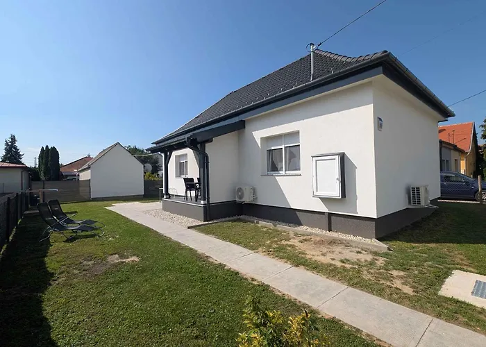 In 54826 * Balatonmáriafürdő